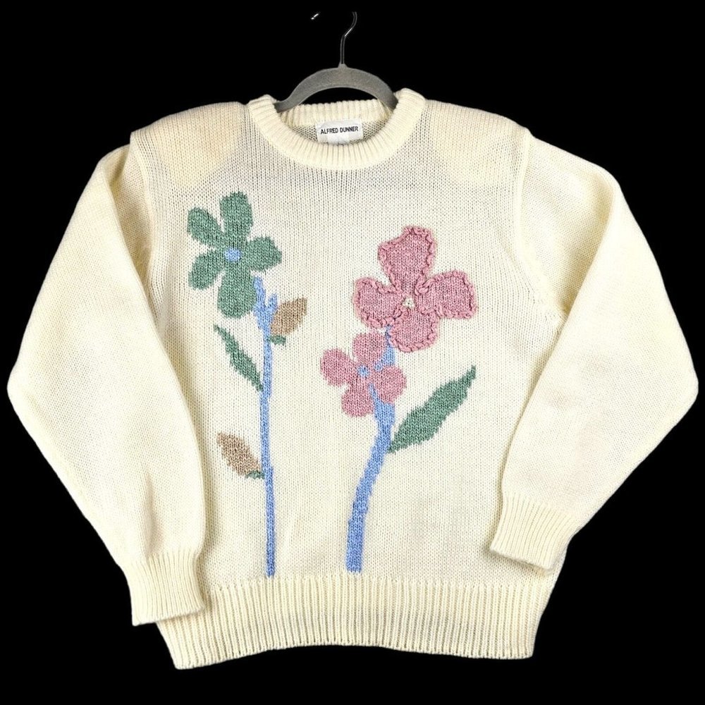 VTG Alfred Dunner Large Flower Soft White 80s Mom Granny Sweater Shoulder Pads